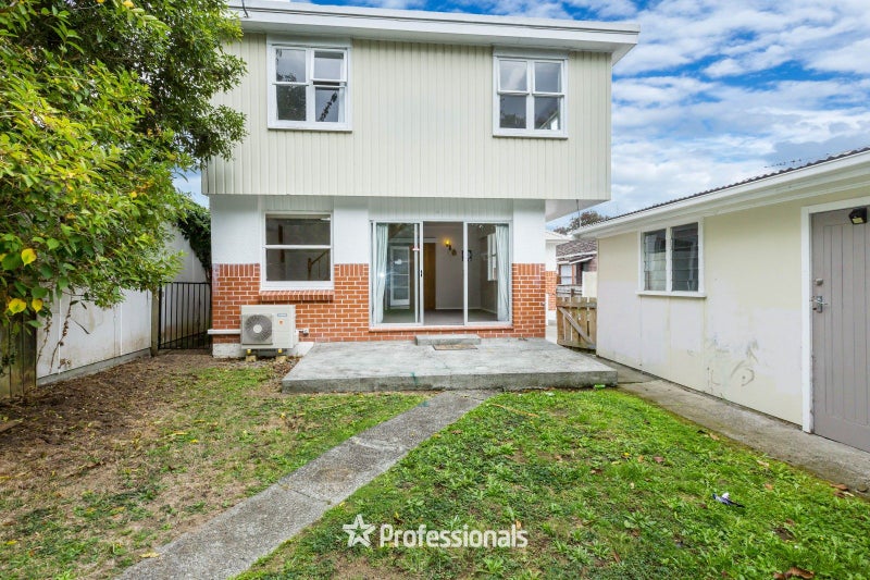 42 Gibbons Street, Upper Hutt Central, Upper Hutt - Carousel 15