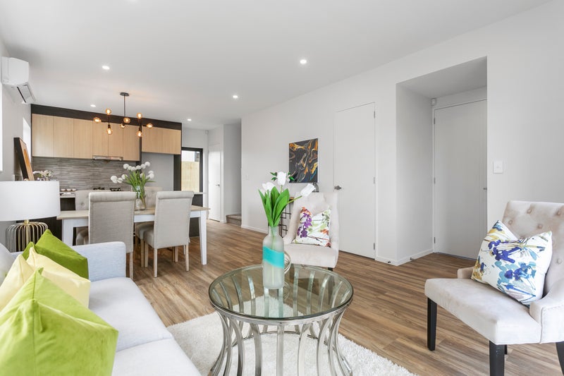 16 Ascent Street, Flat Bush, Auckland - Carousel 2