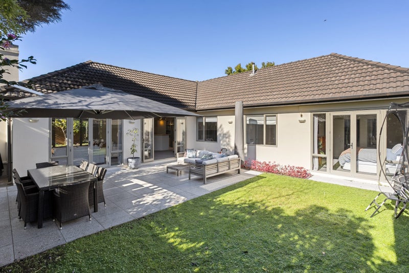 49B Panapa Drive, Saint Johns, Auckland - Carousel 1