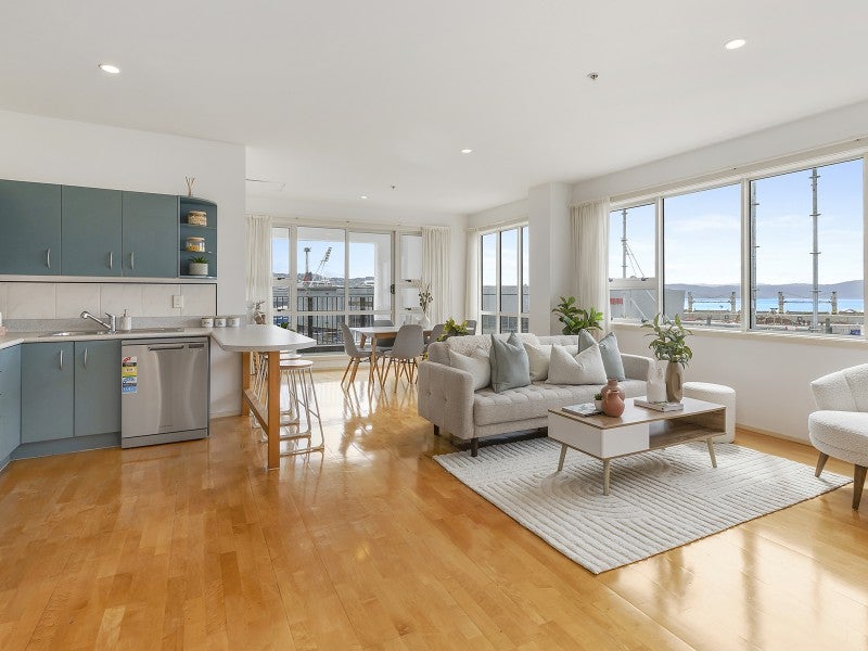 410/107 Thorndon Quay, Pipitea, Wellington - Carousel 1
