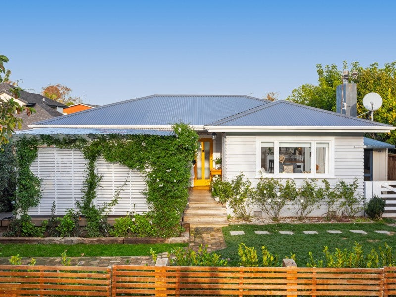 7 Briarley Street, Tauranga South, Tauranga - Carousel 1