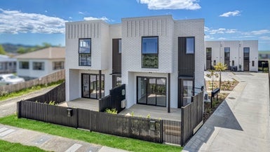 2/3 Tapu Road, Huapai, Kumeu - Carousel 1