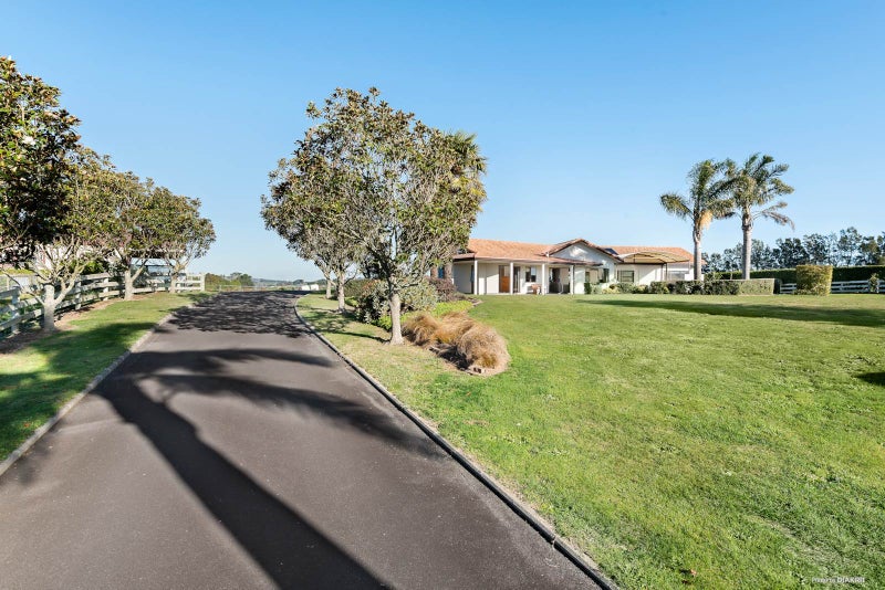 47 Ernest George Drive, Karaka, Papakura - Carousel 2