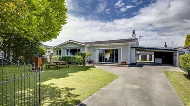 47 Alexander Avenue, Onekawa, Napier - Carousel 1