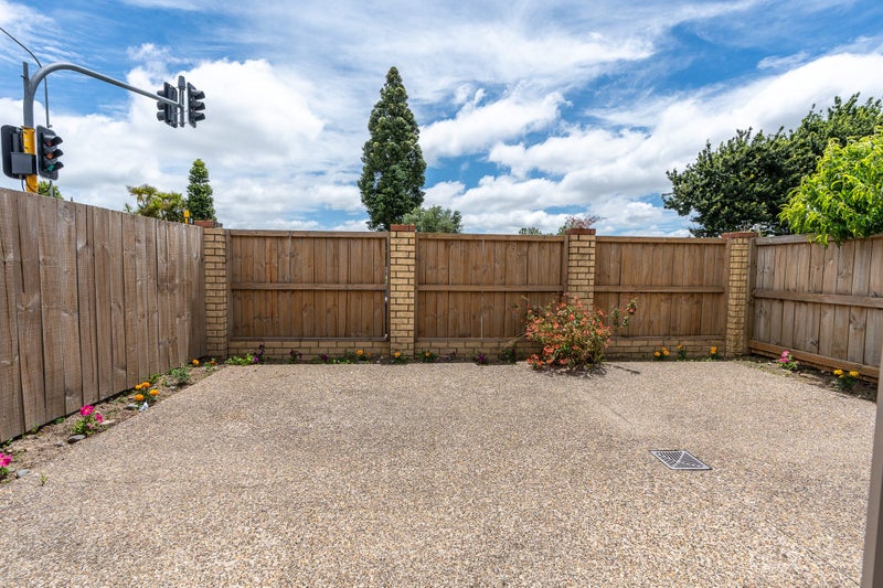 3/201 Massey Street, Frankton, Hamilton - Carousel 2