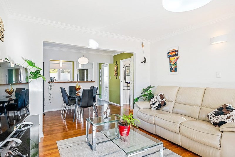 8 Molloys Road, Te Marua, Upper Hutt - Carousel 2