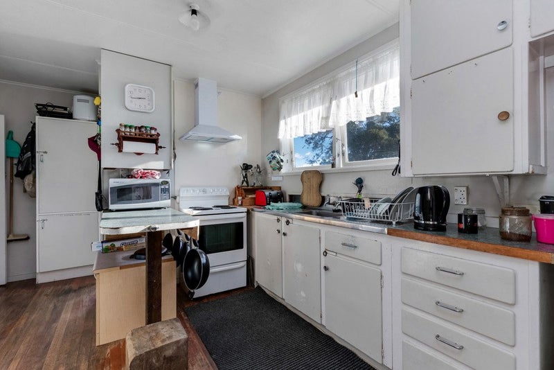 180 Tennessee Avenue, Mangere East, Auckland - Carousel 2