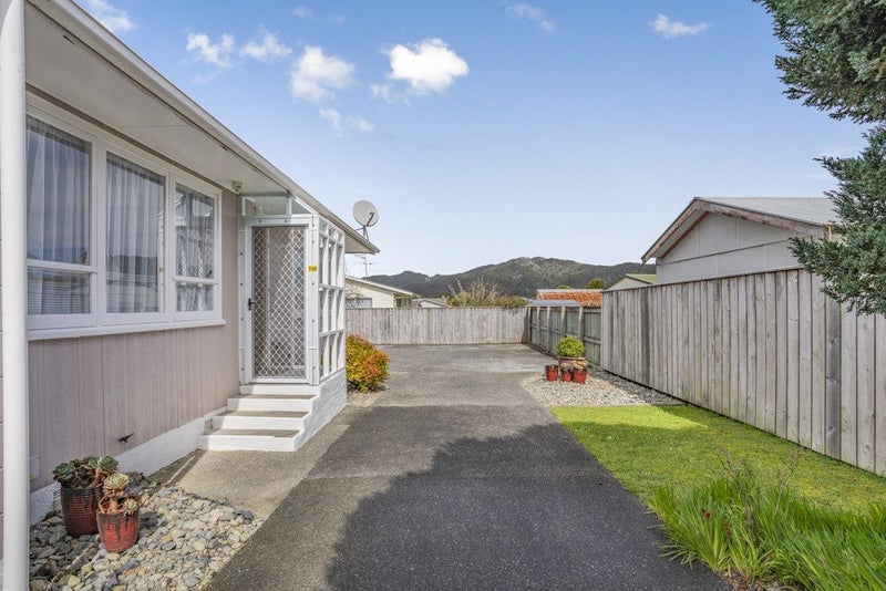 94B Mohaka Street, Wainuiomata, Lower Hutt - Carousel 2