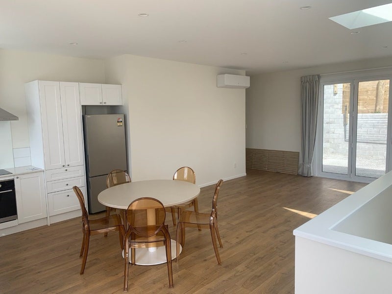 16A Florence Street, Newtown, Wellington - Carousel 2