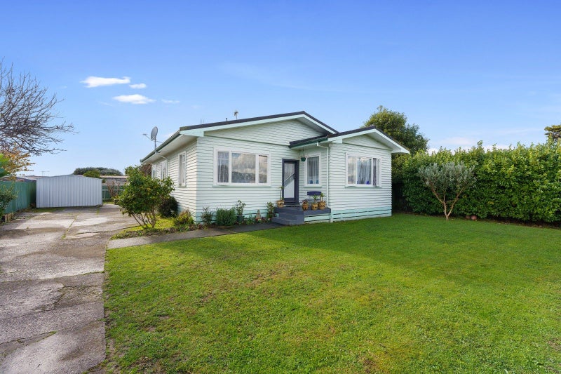 38 Kirk Street, Otaki, Otaki - Carousel 2