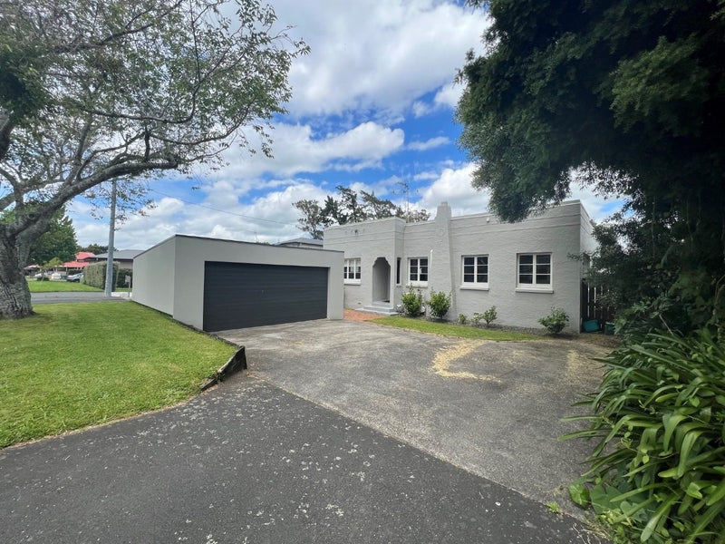 8 Cardrona Road, Beerescourt, Hamilton - Carousel 2