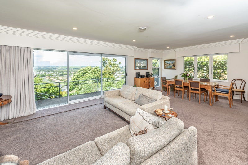 10 Great North Road, Saint Johns Hill, Whanganui - Carousel 2