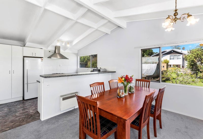 1/89 Arran Road, Browns Bay, Auckland - Carousel 2