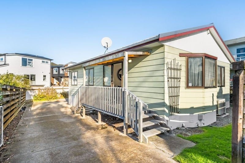 48B Awamutu Grove, Waiwhetu, Lower Hutt - Carousel 1