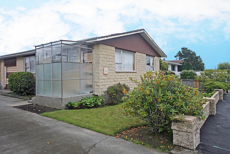 1/30 Strathfield Avenue, Dallington, Christchurch - Carousel 1