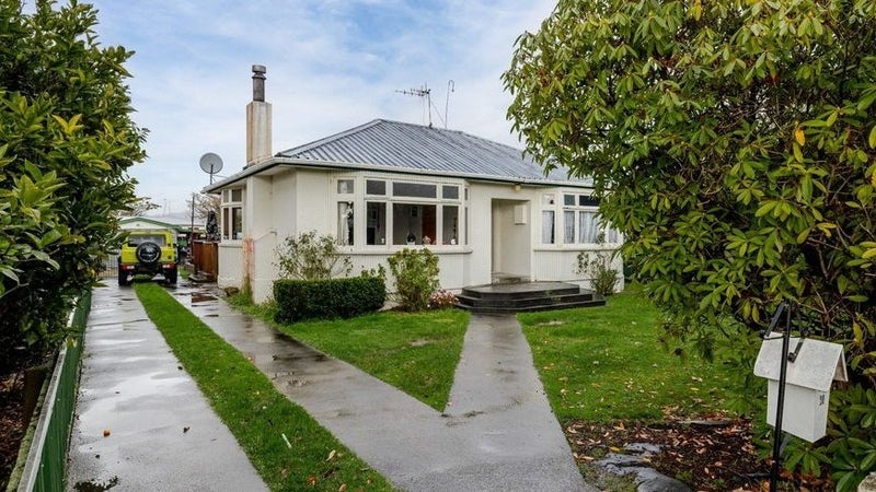 20 Vernon Avenue, Takaro, Palmerston North - Carousel 1