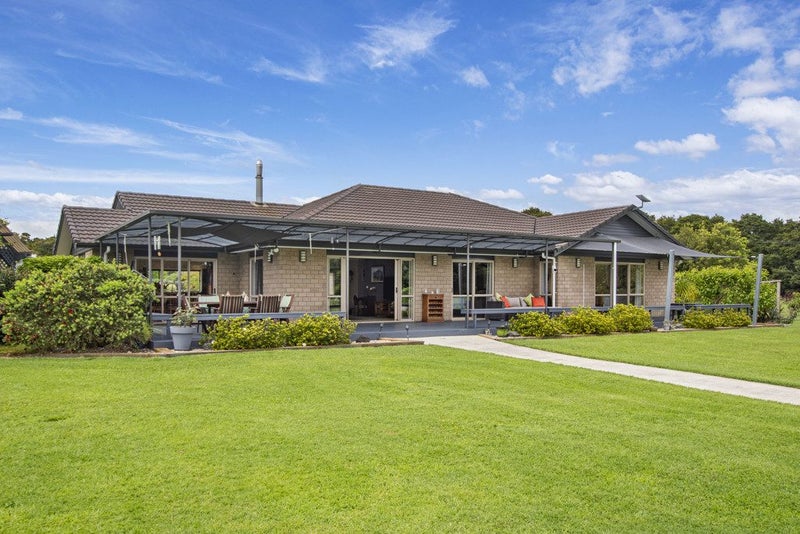 51 Dunrobin Lane, Maungatapere, Whangārei - Carousel 1