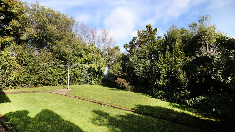 68 Paterson Street, Grasmere, Invercargill - Carousel 13
