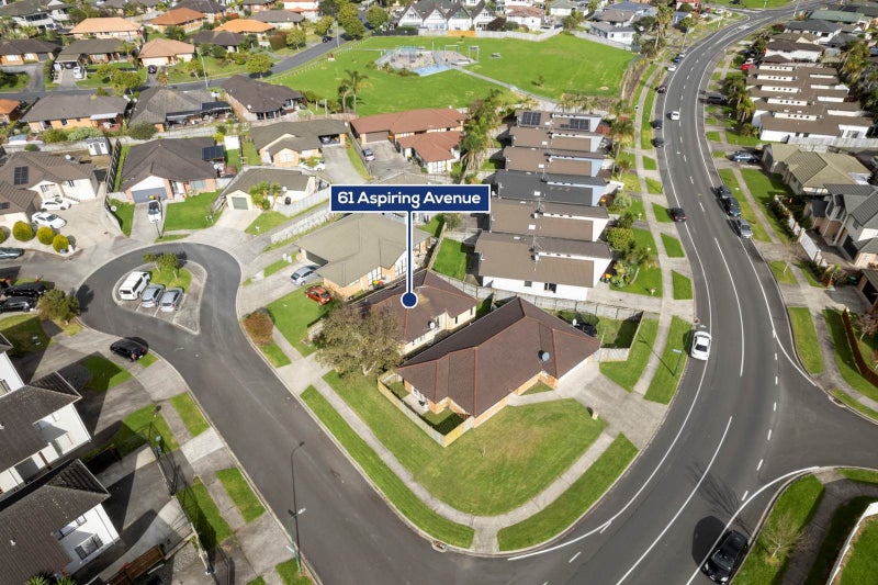 61 Aspiring Avenue, Flat Bush, Auckland - Carousel 2