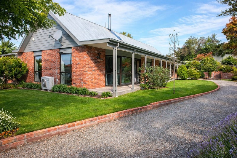 6 Sawdon Place, Gleniti, Timaru - Carousel 1
