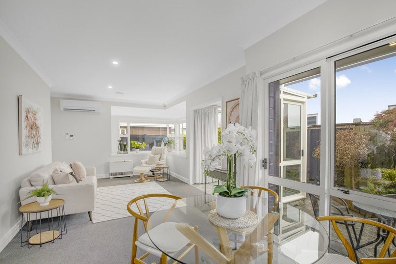 3/26 Myrtle Street, Hutt Central, Lower Hutt - Carousel 1