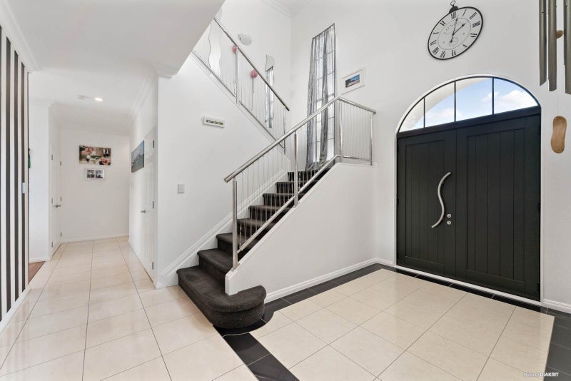 17 Rosses Place, Pinehill, Auckland - Carousel 2