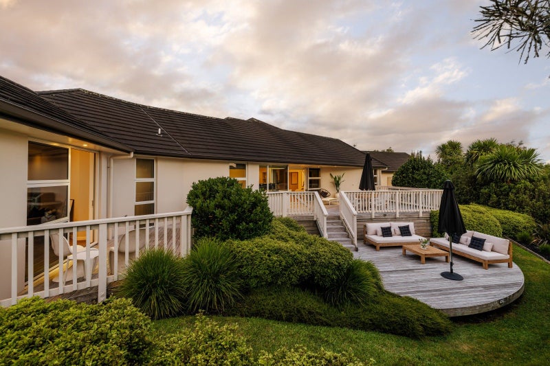 10 Everleigh Court, Flagstaff, Hamilton - Carousel 1