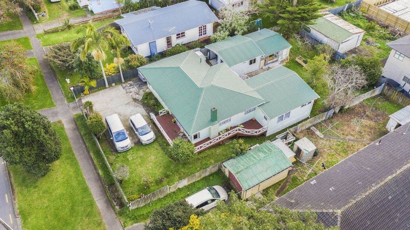 541 Massey Road, Mangere, Auckland - Carousel 1