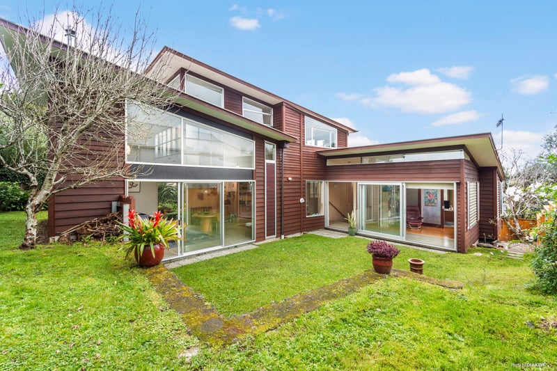 194C Queen Street, Northcote Point, Auckland - Carousel 1