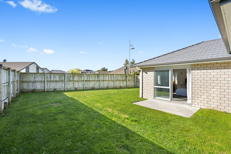 1 Astelia Lane, Rototuna North, Hamilton - Carousel 2