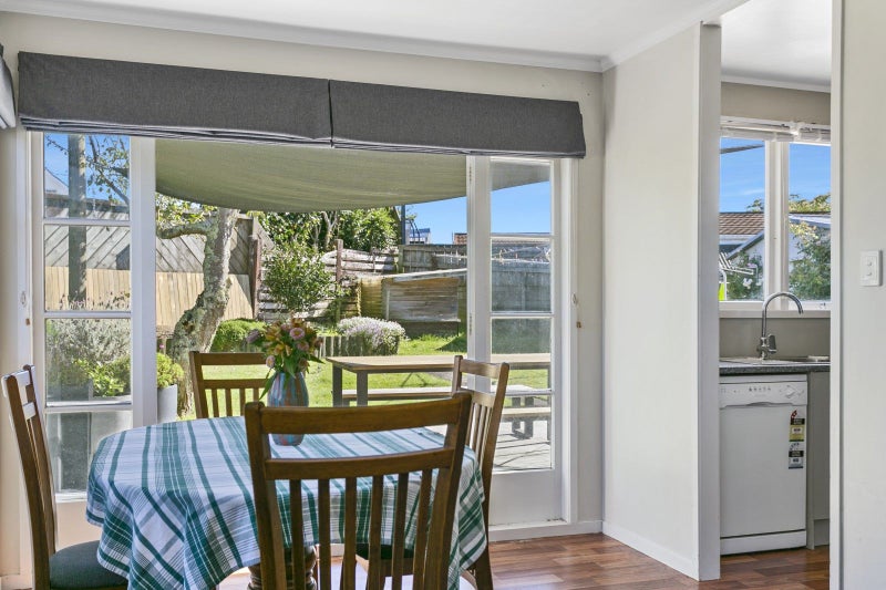 99 Hinemoa Avenue, Taupo - Carousel 1