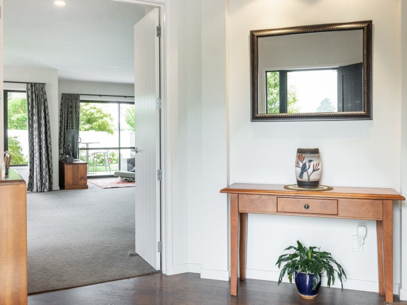 10 Orotu Drive, Poraiti, Napier - Carousel 2