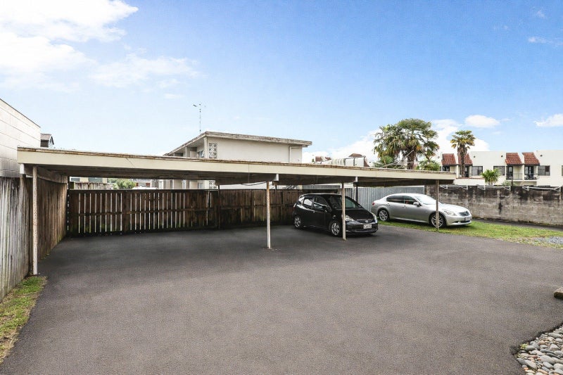 4/294 Ulster Street, Whitiora, Hamilton - Carousel 3