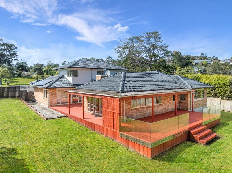 42 Shelter Drive, Greenhithe, Auckland - Carousel 2
