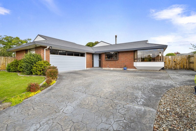 92 Amberley Avenue, Highbury, Palmerston North - Carousel 1