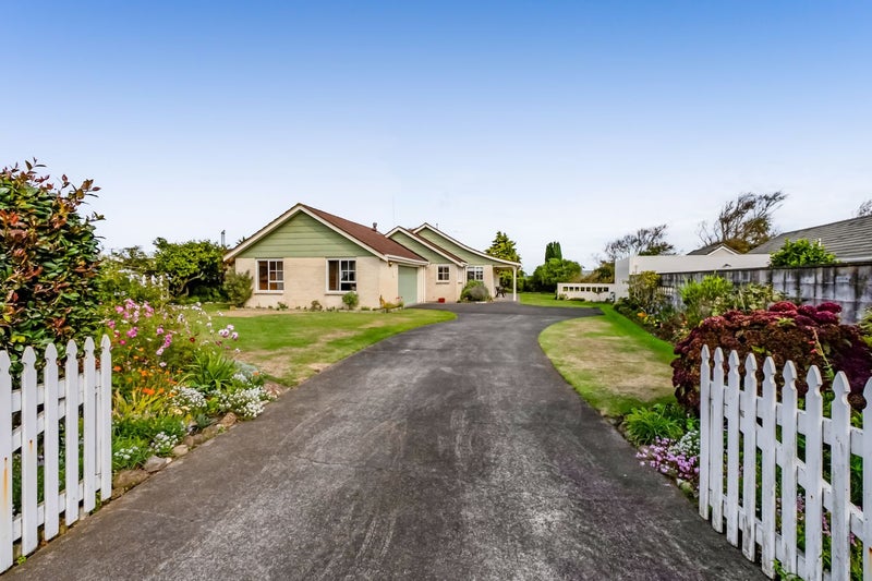 13 Quin Crescent, Hawera - Carousel 30