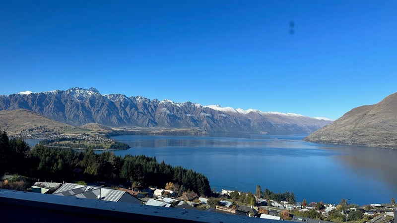 116A Wynyard Crescent, Fernhill, Queenstown - Carousel 1