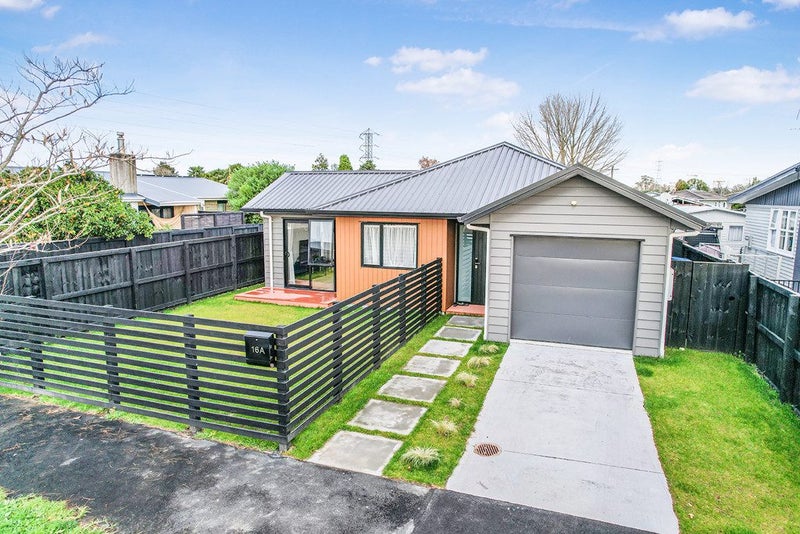 16A Hendon Road, Fairview Downs, Hamilton - Carousel 1