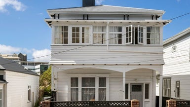 101B Hanson Street, Newtown, Wellington - Carousel 1