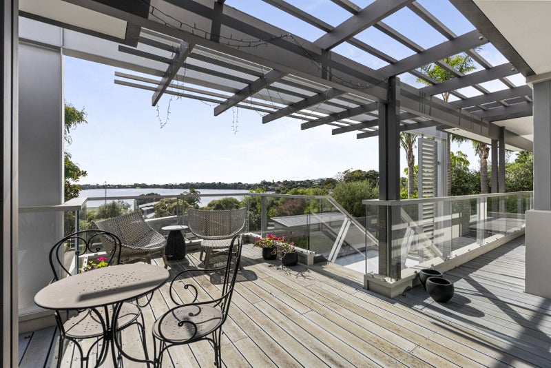 36 Lake View Road, Takapuna, Auckland - Carousel 2