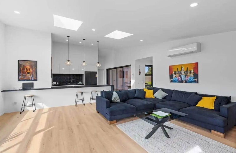 6 Trevor McMiken Drive, Patumahoe, Pukekohe - Carousel 2