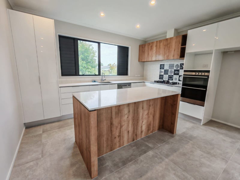 9 Joseph McDonald Drive, Whenuapai, Auckland - Carousel 2