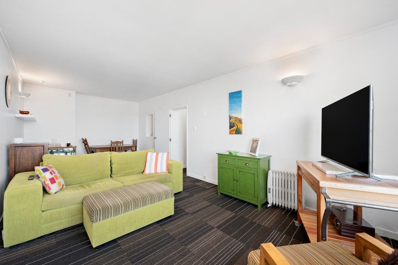 47/70 Hobson Street, Thorndon, Wellington - Carousel 1