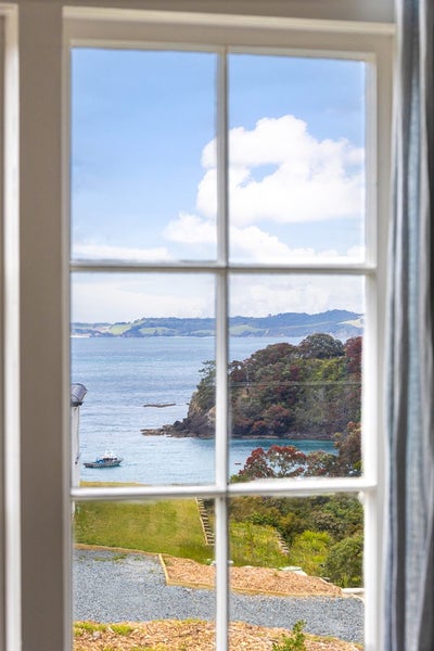 204 Cape Rodney Road, Leigh, Leigh - Carousel 1