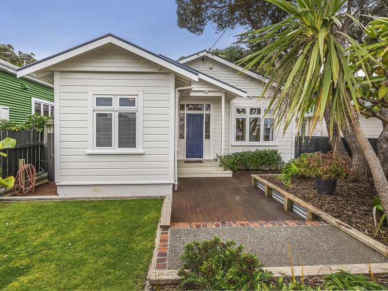 6 Ferry Street, Seatoun, Wellington - Carousel 2