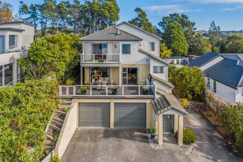 11 Sykes Avenue, Hatfields Beach, Orewa - Carousel 2