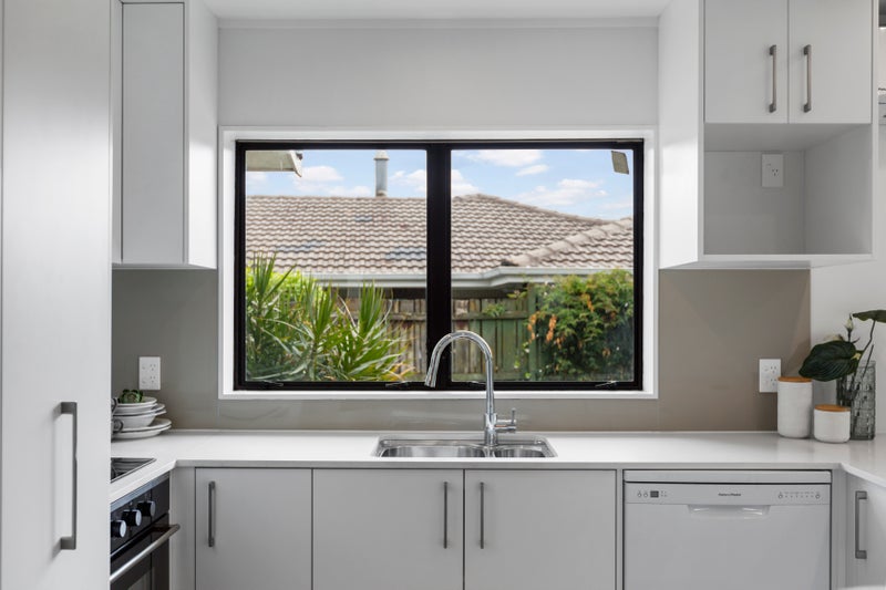 1/143 Prince Regent Drive, Farm Cove, Auckland - Carousel 28