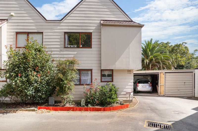 9/19A Gray Avenue, Mangere East, Auckland - Carousel 2