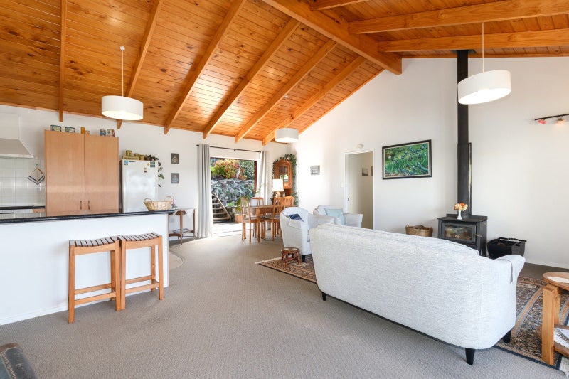 38 Waipuna Grove, Welcome Bay, Tauranga - Carousel 2