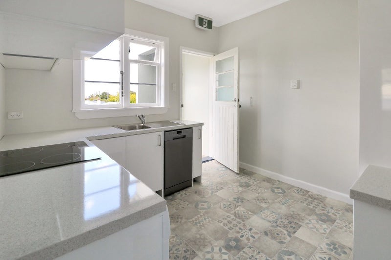 0 Whites Line East, Highbury, Palmerston North - Carousel 2